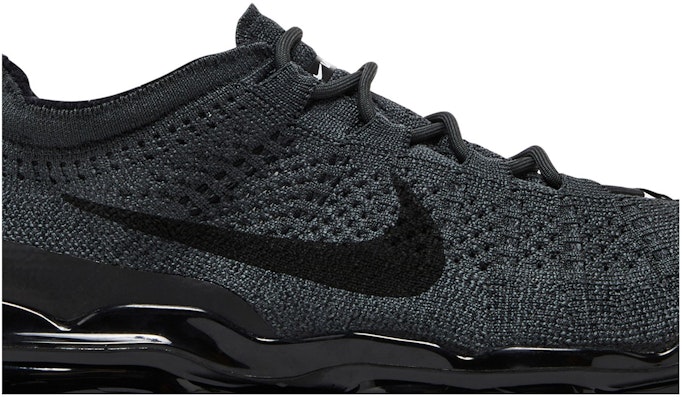 Nike Air VaporMax 2023 Flyknit 'Hitam Arang' DV1678-006 Shop Nike Air VaporMax 2023 Flyknit 'Hitam Arang' DV1678-006