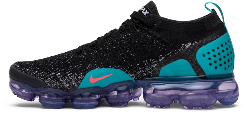 Nike Air VaporMax 2.0 Hitam Hot Punch 942842-003 Lookbook Nike Air VaporMax 2.0 Hitam Hot Punch 942842-003