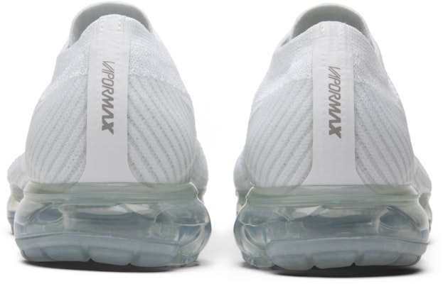 Nike air vapormax flyknit white christmas hot sale