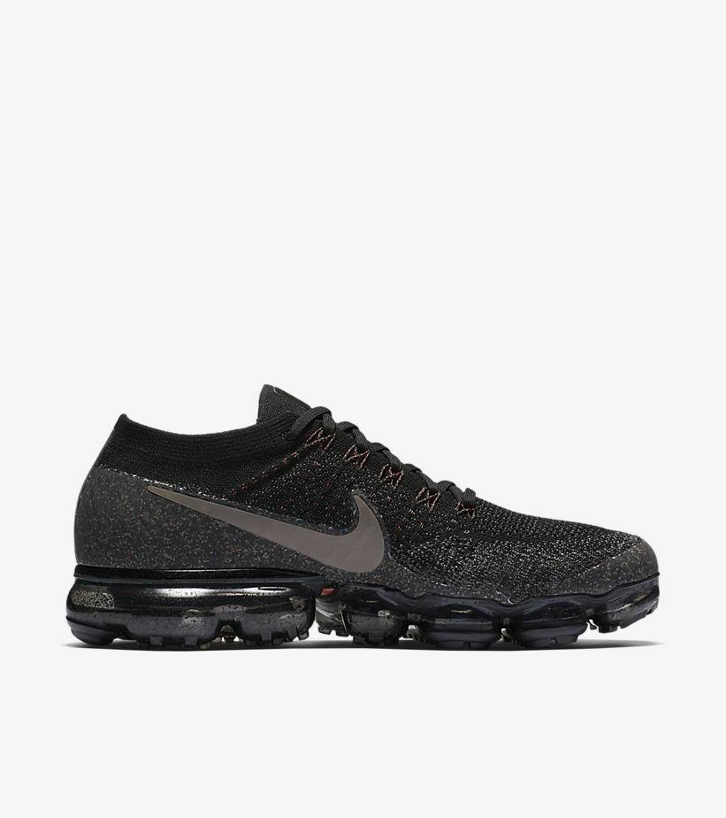 Lookbook Nike Air VaporMax Negro Champiñón Oscuro 899473-010