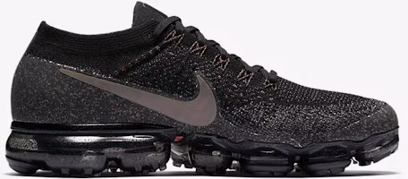 Lookbook Nike Air VaporMax 黑暗蘑菇 899473-010