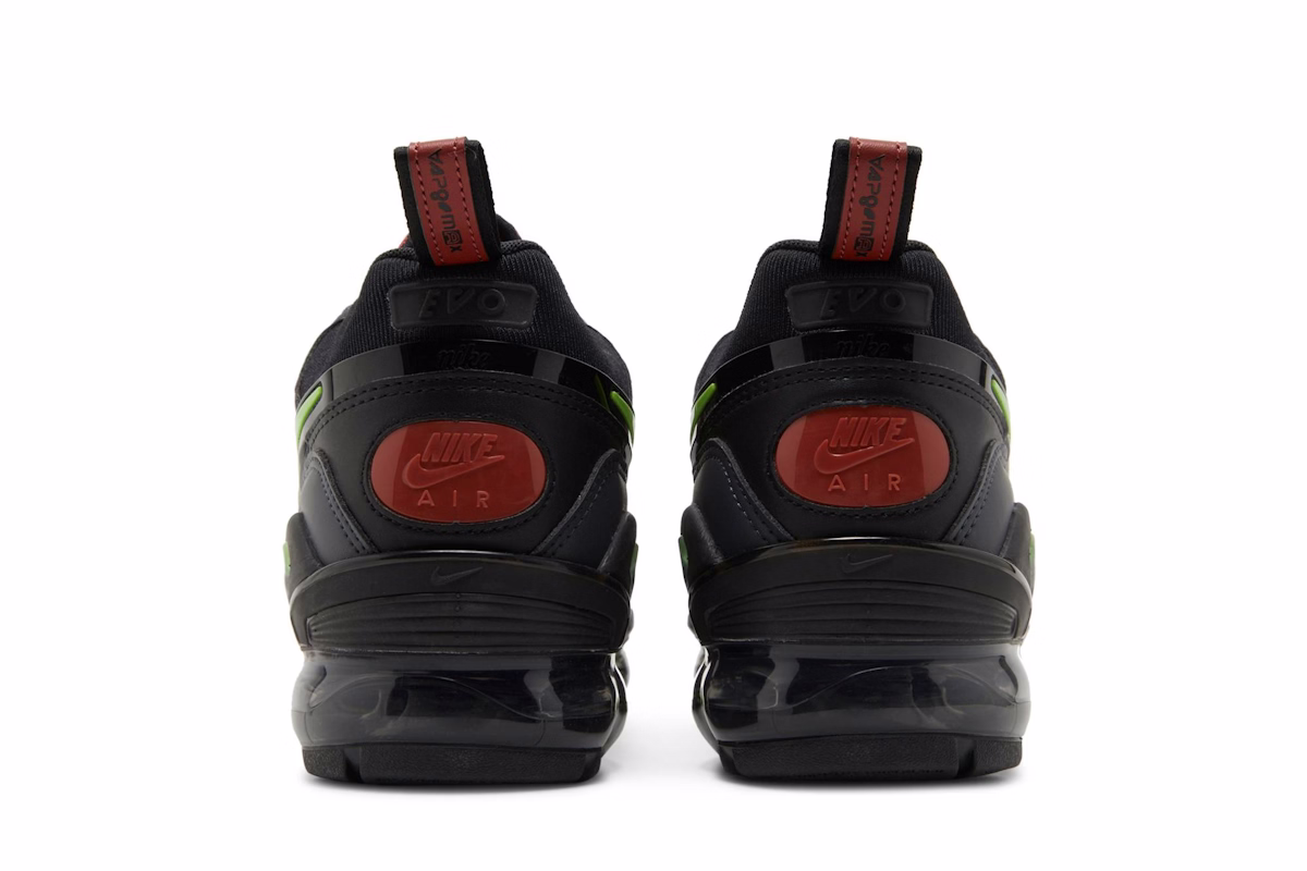 Nike Air VaporMax Evo 'Redstone'