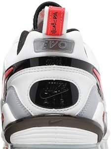 Nike Air VaporMax EVO '峰會白亮緋紅' CZ1924-100 Sizing Nike Air VaporMax EVO '峰會白亮緋紅' CZ1924-100