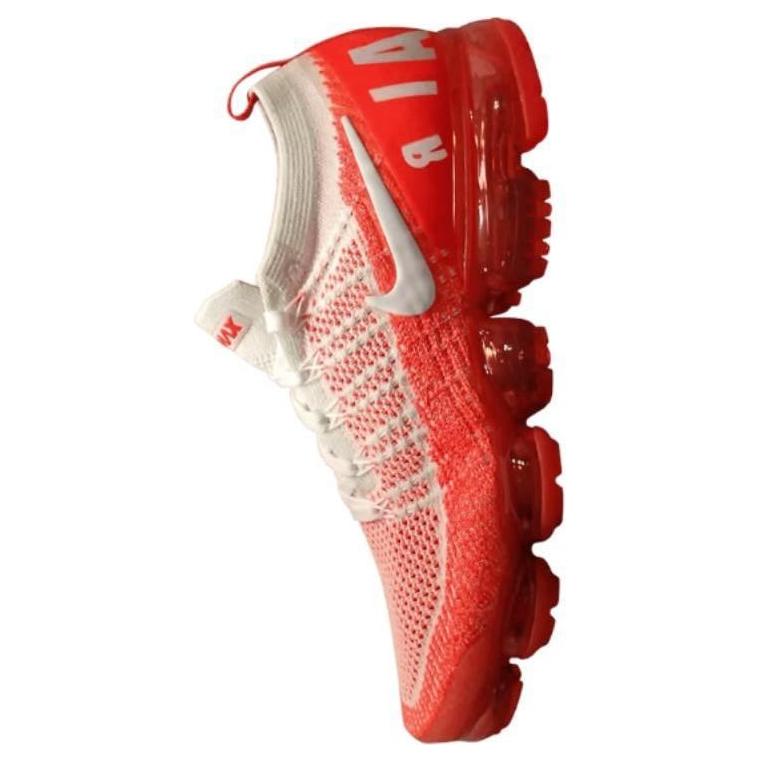 Lookbook Nike Air VaporMax Flyknit 2 Leuchtend Rot CD2379-601