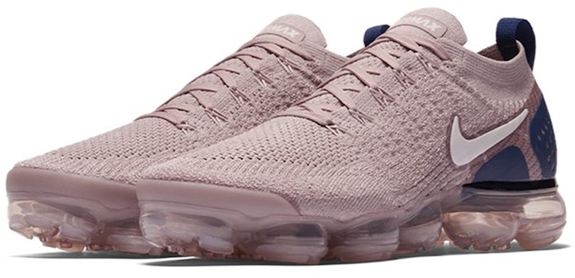 Nike Air VaporMax Flyknit 2 Warna Abu Tersamarkan 942842-201 Lookbook Nike Air VaporMax Flyknit 2 Warna Abu Tersamarkan 942842-201