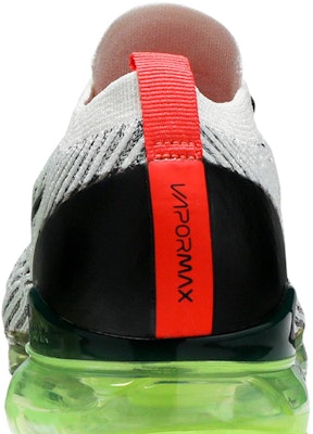 Nike Air VaporMax Flyknit 3 'Koleksi Neon' AJ6900-100 Sizing Nike Air VaporMax Flyknit 3 'Koleksi Neon' AJ6900-100