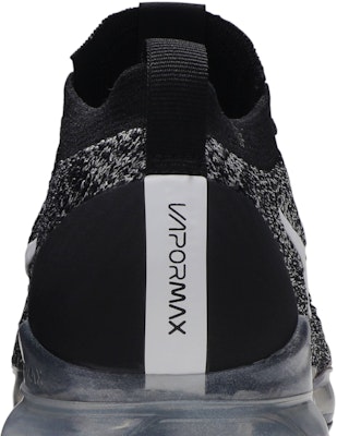 Nike Air VaporMax Flyknit 3 'Oreo' AJ6900-002 Sizing Nike Air VaporMax Flyknit 3 'Oreo' AJ6900-002
