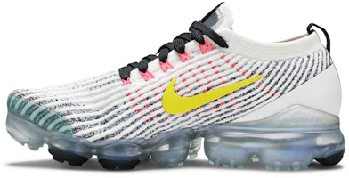 나이키 에어 베이퍼맥스 플라이니트 3 "화이트 다이내믹 옐로우" AJ6900-103 Lookbook 나이키 에어 베이퍼맥스 플라이니트 3 "화이트 다이내믹 옐로우" AJ6900-103