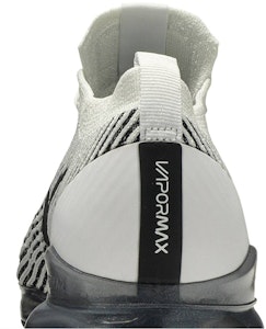 나이키 에어 베이퍼맥스 플라이니트 3 "지브라" AJ6900-105 Sizing 나이키 에어 베이퍼맥스 플라이니트 3 "지브라" AJ6900-105