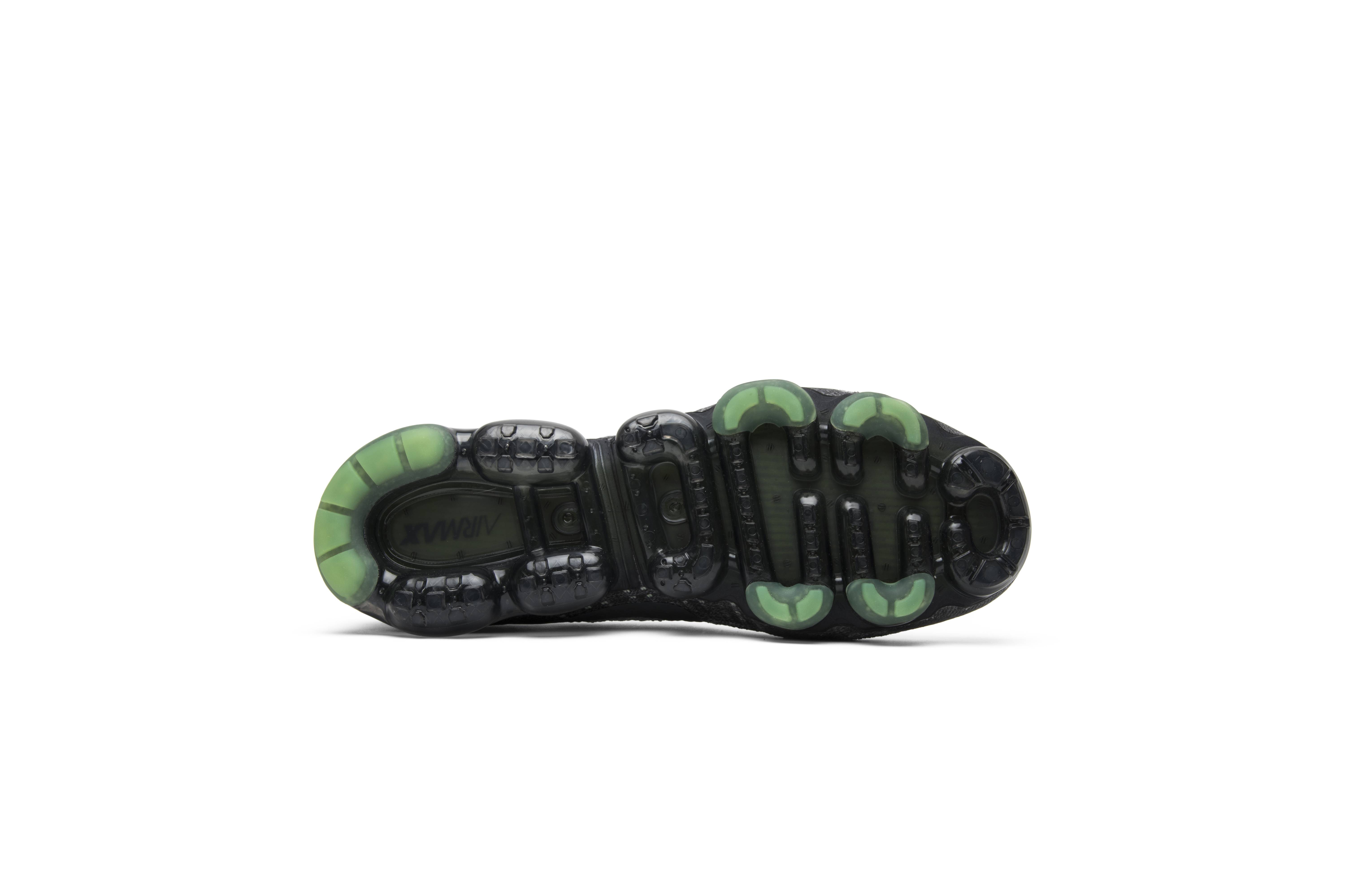 Shop Nike Air VaporMax Kelabu Neon 922915-002