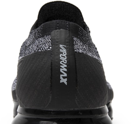 나이키 에어 베이퍼맥스 오레오 2.0 849558-041 Sizing 나이키 에어 베이퍼맥스 오레오 2.0 849558-041