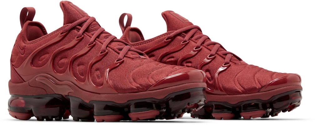 Nike air 2025 vapormax plus burgundy