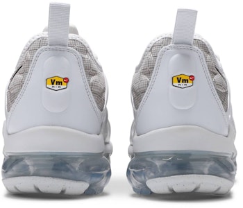 Nike Air VaporMax Plus 'Platino Puro' CT5529-001 Details for Nike Air VaporMax Plus 'Platino Puro' CT5529-001