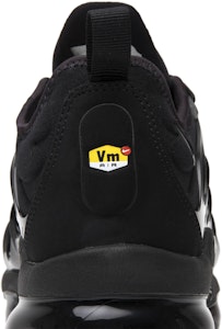 ナイキ エア ヴェイパーマックス プラス "トリプルブラック" 924453-004 Sizing ナイキ エア ヴェイパーマックス プラス "トリプルブラック" 924453-004