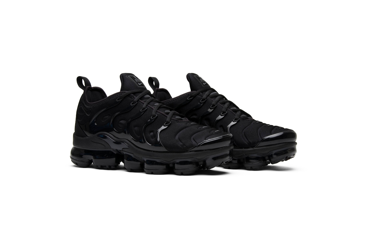 Nike Air VaporMax Plus 'Triple Black'
