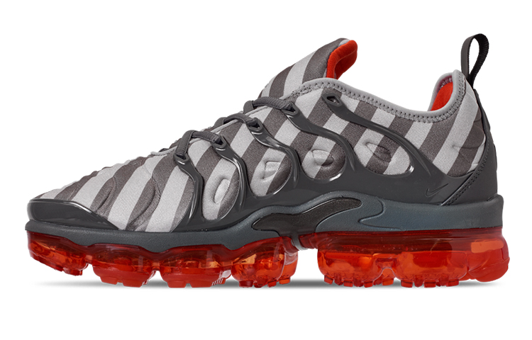 Buy 耐吉 Air VaporMax Plus 狼灰