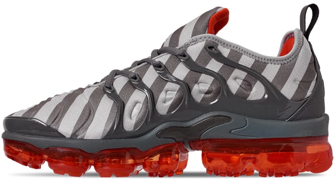 nike-air-vapor-max-plus-wolf-grey-monsoon-blue-924453-020