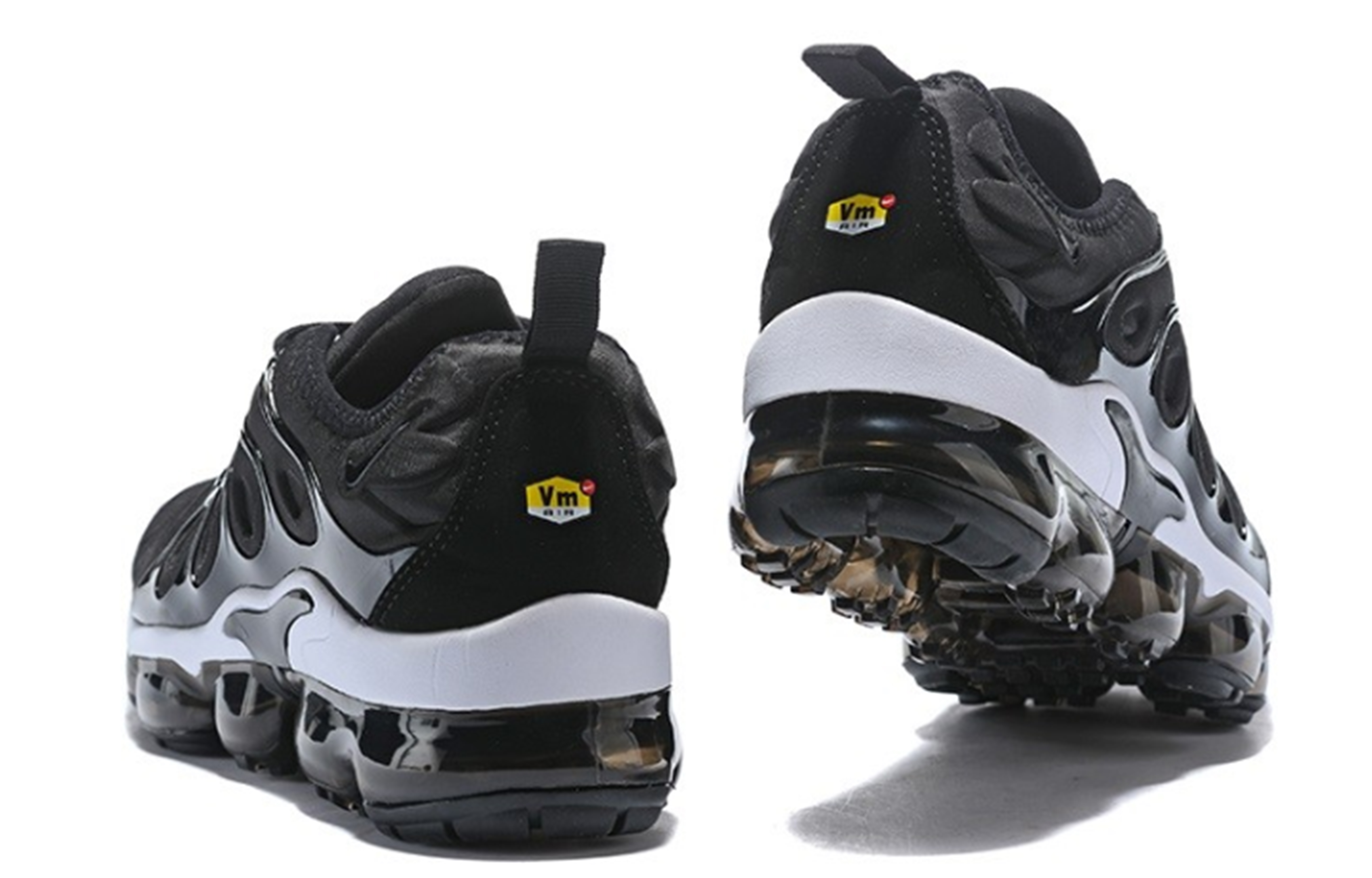 Order Nike Air VaporMax Plus Negro Blanco 924453-010