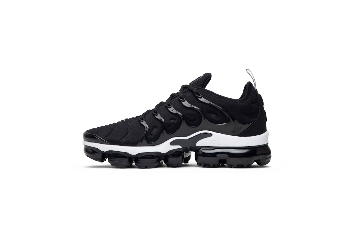 Nike Air VaporMax Plus Overbranding Black