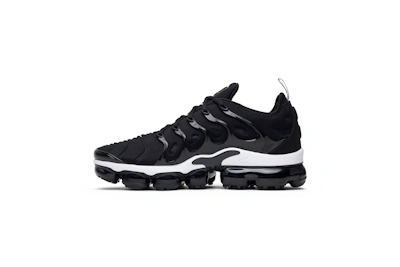Nike Air VaporMax Plus Overbranding Black