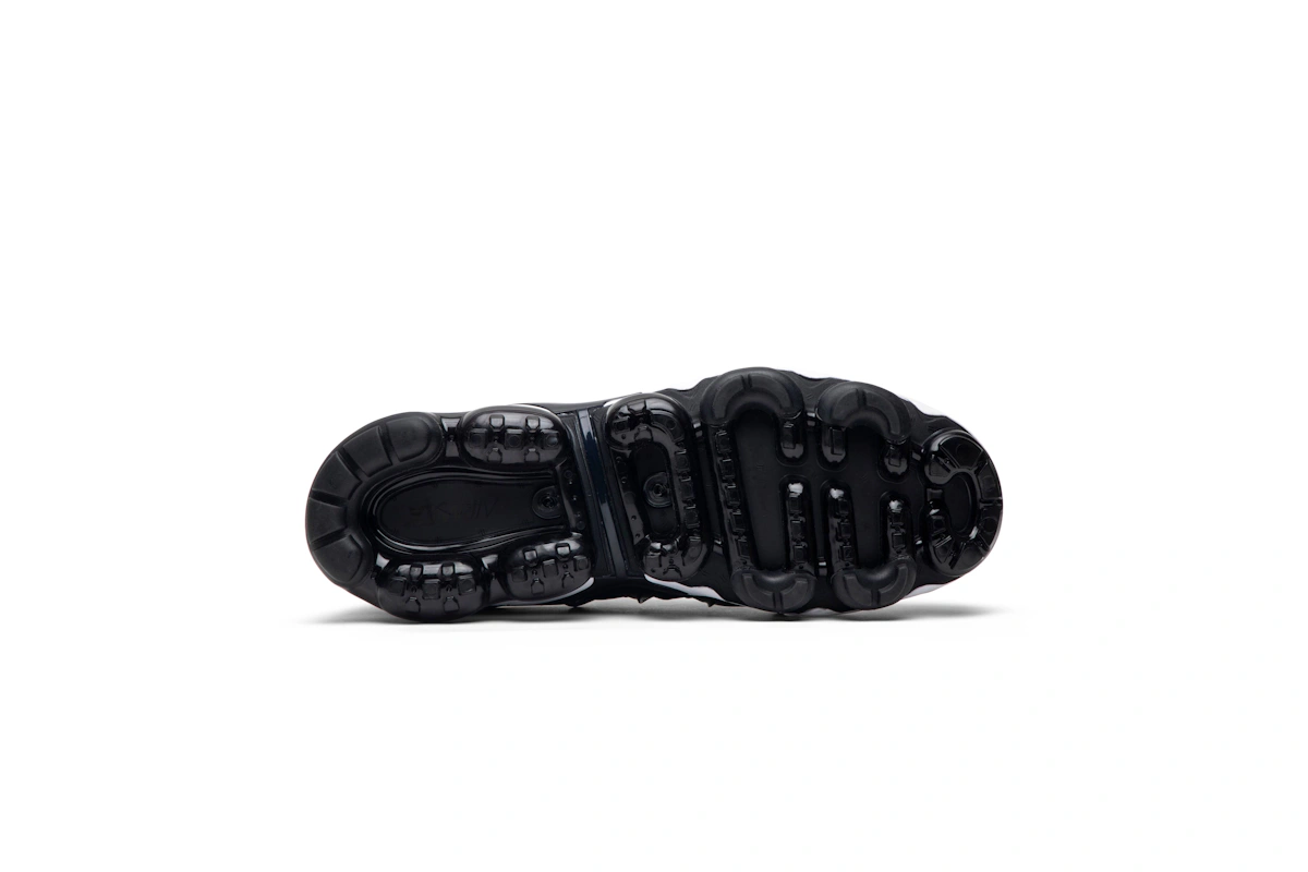Nike Air VaporMax Plus Overbranding Black