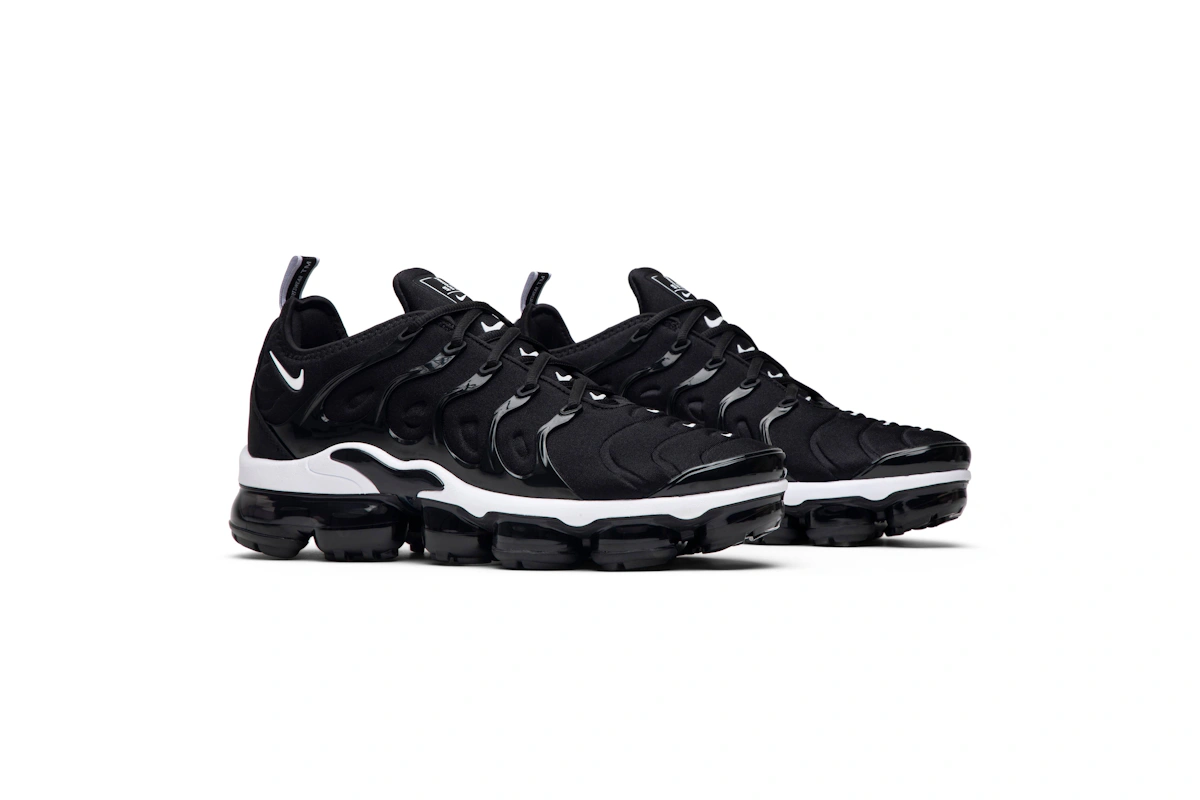 Nike Air VaporMax Plus Overbranding Black