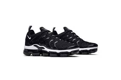 Nike Air VaporMax Plus Overbranding Black