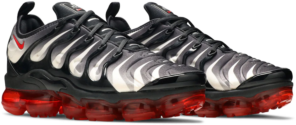Nike Air VaporMax Plus Shark Sneaker AQ8632-001 Cheap Nike Air VaporMax Plus Shark Sneaker AQ8632-001