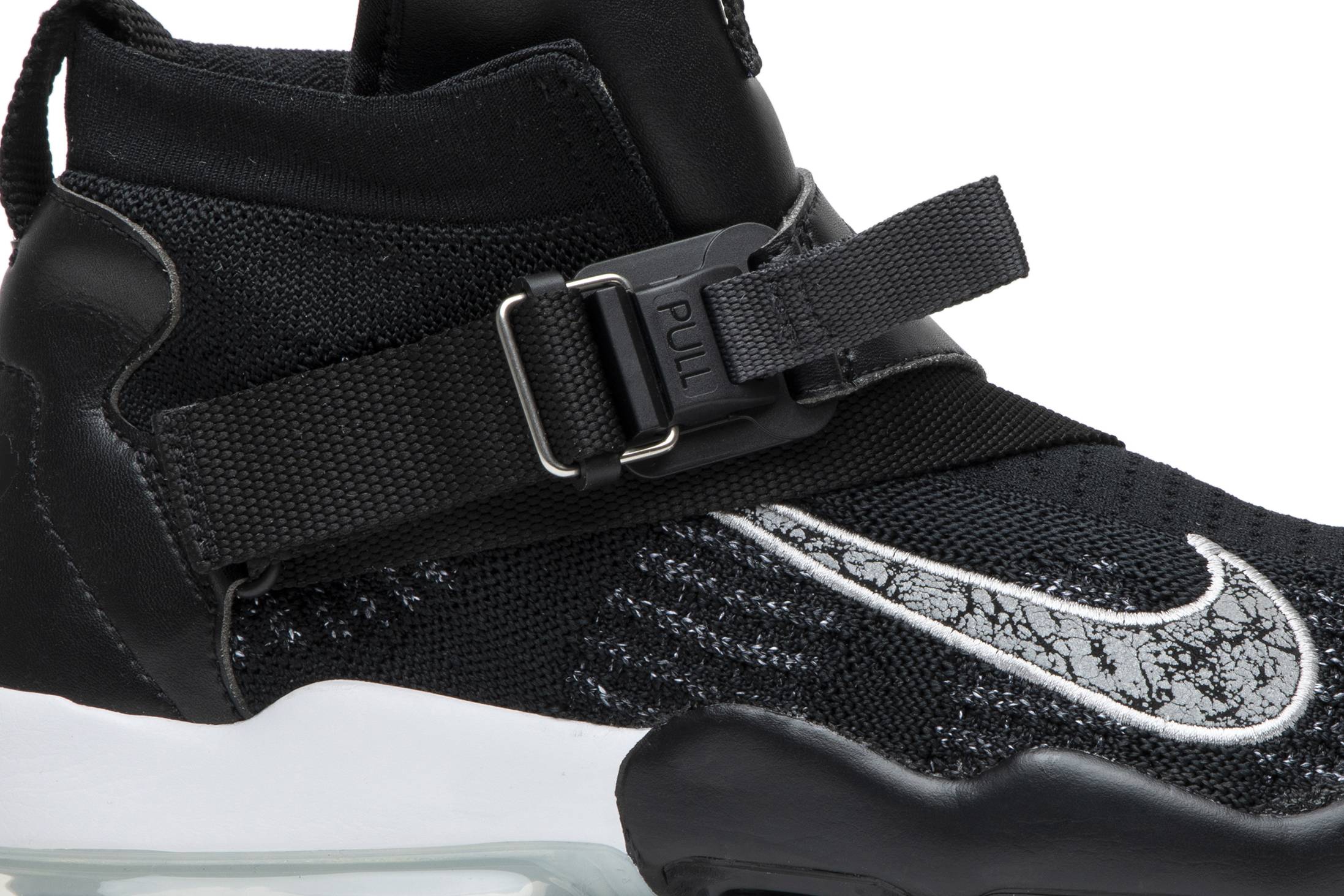 Order ナイキ エア ヴェイパーマックス プレミア フライニット "ブラックメタリックシルバー" AO3241-002