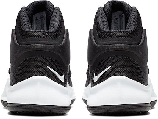 Nike Air Versitile IV 黑白實戰籃球鞋 Purchase Nike Air Versitile IV 黑白實戰籃球鞋