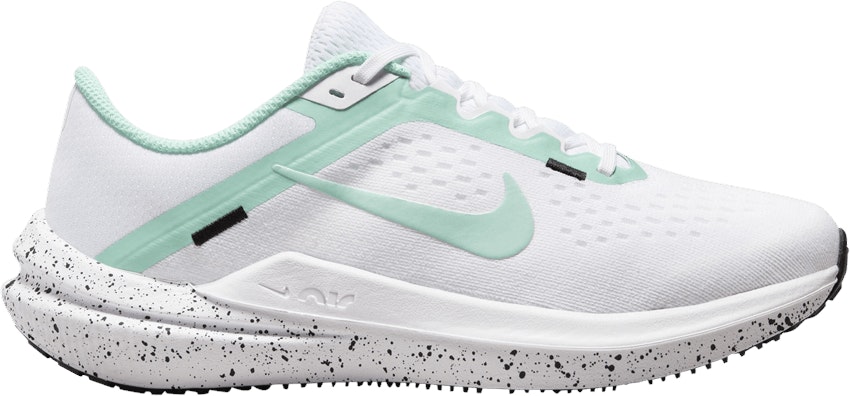nike-air-winflo-10-white-emerald-rise-women