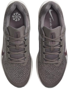 나이키 에어 윈플로 11 '케이브 스톤 버건디 크러쉬' FJ9509-200 Shop 나이키 에어 윈플로 11 '케이브 스톤 버건디 크러쉬' FJ9509-200