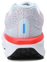 Nike Air Winflo 11 'Biru Glacier Merah Cerah' FJ9509-402 Lookbook Nike Air Winflo 11 'Biru Glacier Merah Cerah' FJ9509-402