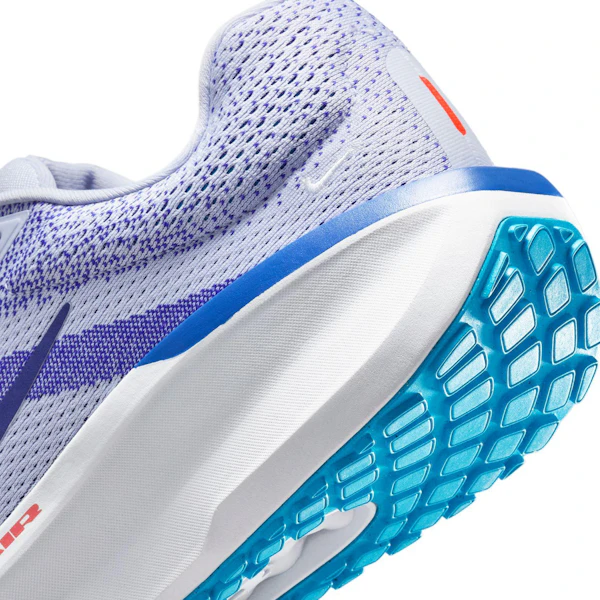 Nike Air Winflo 11 Geist Void FJ9509-006 Lookbook Nike Air Winflo 11 Geist Void FJ9509-006