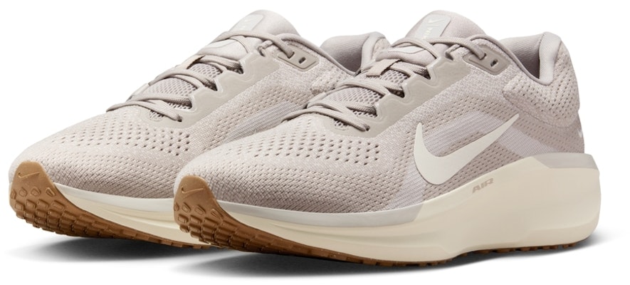 NIKE AIR WINFLO 11 Running Shoes FJ9509011 Purchase NIKE AIR WINFLO 11 Running Shoes FJ9509011