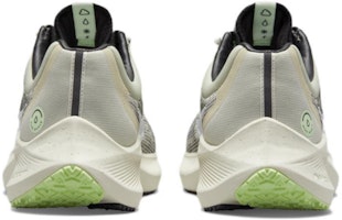 Nike Air Winflo 8 Shield 'Light Bone Sail' Sepatu Lari Pria DR7849-011 Purchase Nike Air Winflo 8 Shield 'Light Bone Sail' Sepatu Lari Pria DR7849-011