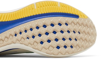 Nike Air Winflo 9 Premium 'Leche de Coco Verde Estadio' DV8997-100 Purchase Nike Air Winflo 9 Premium 'Leche de Coco Verde Estadio' DV8997-100