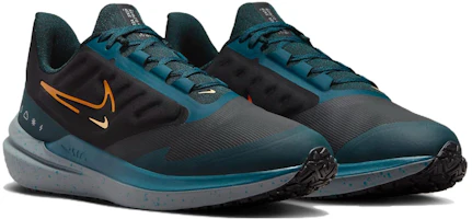 Shop Nike Air Winflo 9 Shield「黑深叢林」DM1106-002