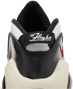 Nike Air Zoom Flight 95 'Hoops' Sepatu Basket DX3955-100 Sizing Nike Air Zoom Flight 95 'Hoops' Sepatu Basket DX3955-100