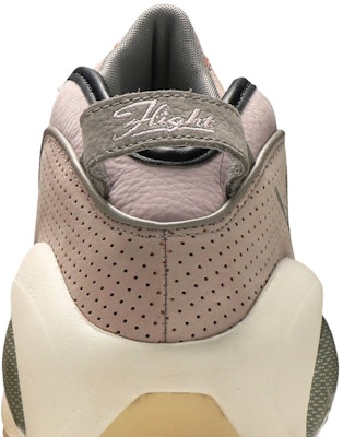 Nike Air Zoom Flight 95 Pearl Pink 941943-600 Sizing Nike Air Zoom Flight 95 Pearl Pink 941943-600