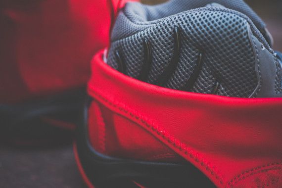 Purchase 耐克Air Zoom Flight The Glove '迈阿密热火' 616772-600