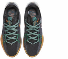 Nike Air Zoom GT Cut 3 EP 'Swoosh Squad' 耐克跑鞋 传奇切割3 EP 'Swoosh Squad' DV2918-001 Shop Nike Air Zoom GT Cut 3 EP 'Swoosh Squad' 耐克跑鞋 传奇切割3 EP 'Swoosh Squad' DV2918-001