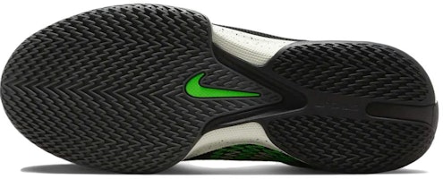 나이키 에어 줌 GT 컷 아카데미 EP '블랙 베얼리 볼트' FB2598-001 Details for 나이키 에어 줌 GT 컷 아카데미 EP '블랙 베얼리 볼트' FB2598-001