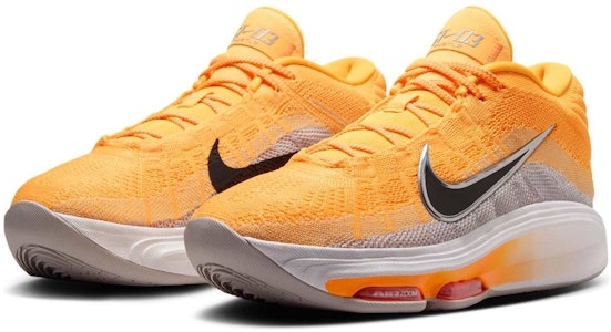 Nike Air Zoom GT Hustle 3 'Laser Orange' Sneakers Olahraga Pria FV5953-800/FV5952-800 Lookbook Nike Air Zoom GT Hustle 3 'Laser Orange' Sneakers Olahraga Pria FV5953-800/FV5952-800