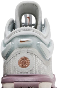 Nike Air Zoom GT Jump 2 'Photon Dust Merah Gangsa Logam' DJ9431-004 Sizing Nike Air Zoom GT Jump 2 'Photon Dust Merah Gangsa Logam' DJ9431-004