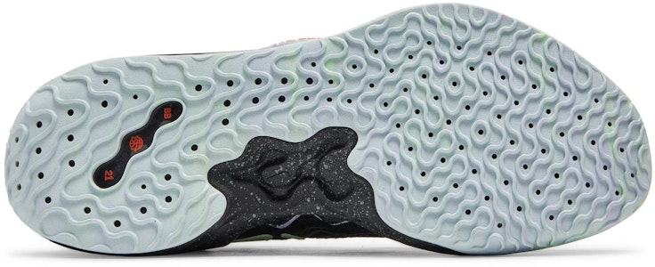 Nike Air Zoom GT Run 'Hitam Hantu' CZ0202-001 Shop Nike Air Zoom GT Run 'Hitam Hantu' CZ0202-001