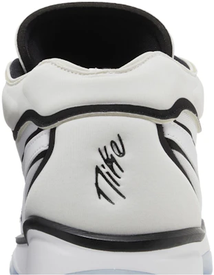 나이키 에어 줌 허슬 2 "화이트 블랙" (Nike Air Zoom Hustle 2 "White Black") DJ9405-102 Sizing 나이키 에어 줌 허슬 2 "화이트 블랙" (Nike Air Zoom Hustle 2 "White Black") DJ9405-102