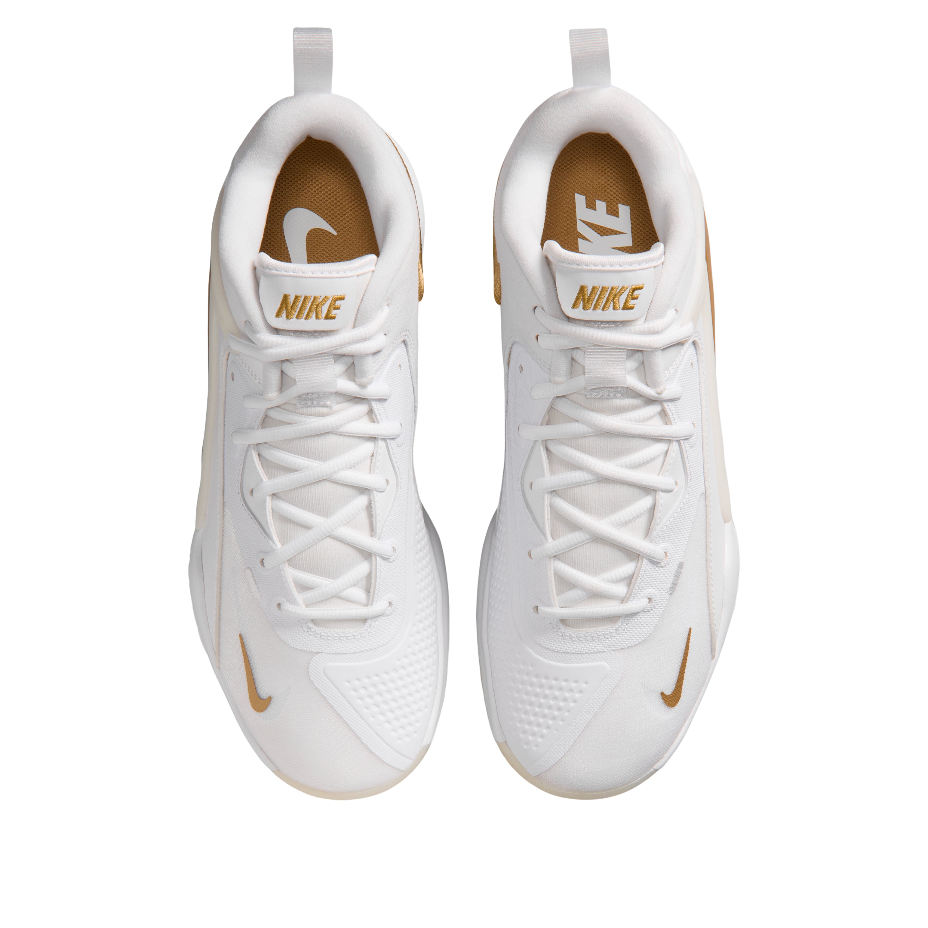 Lookbook Nike Air Zoom HyperSet 2 IC ''Weiß Metallic Gold'' FQ7070-104