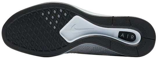 Shop 耐吉 Air Zoom Mariah Flyknit Racer 透氣低筒休閒跑步鞋 白金色