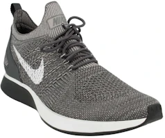 Shop Nike Air Zoom Mariah Flyknit 減震耐磨 低筒 跑步鞋 男款 灰色